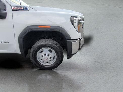 New 2026 GMC Sierra 3500 Pro AWD/4WD image 18