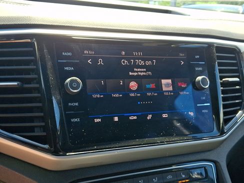 Certified 2023 Volkswagen Atlas SE w/ Panoramic Sunroof Package AWD/4WD image 18