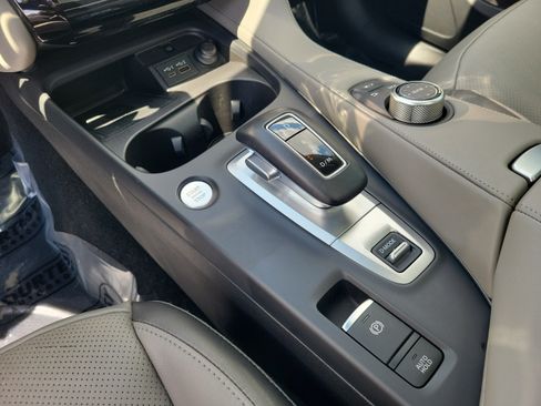 Certified 2023 INFINITI QX50 Luxe FWD image 17