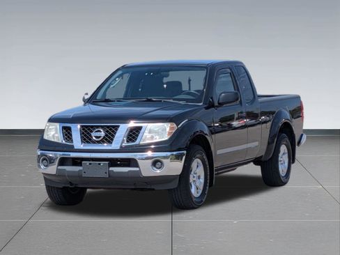 Used 2011 Nissan Frontier SV AWD/4WD image 9
