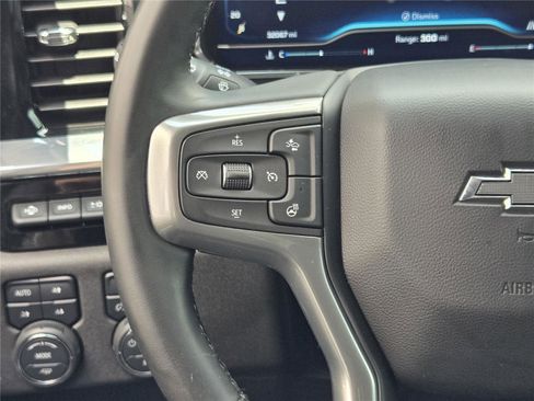 Used 2025 Chevrolet Silverado 2500 LTZ w/ LTZ Plus Package AWD/4WD image 27