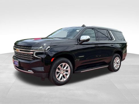 Used 2024 Chevrolet Tahoe Premier AWD/4WD image 4