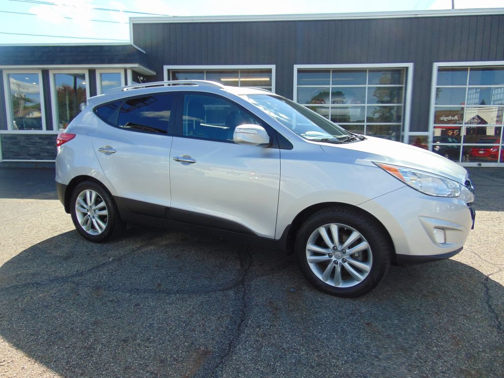 Used 2013 Hyundai Tucson Limited AWD/4WD image 1