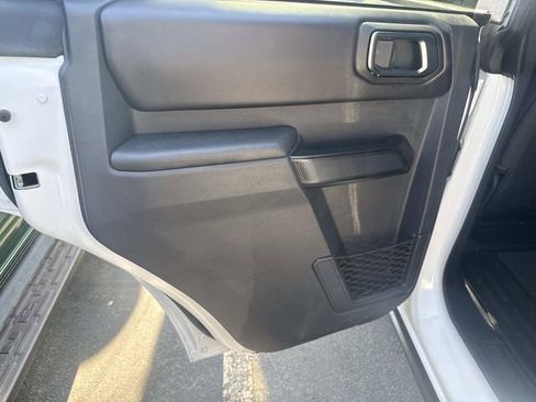 Used 2025 Ford Bronco Badlands AWD/4WD image 15