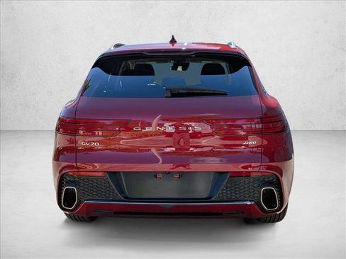 Used 2023 Genesis GV70 2.5T w/ Select Package image 7