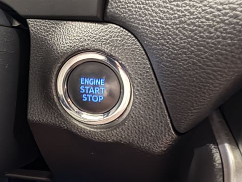 Used 2019 Toyota RAV4 Limited w/ Cold Weather Package AWD/4WD image 19