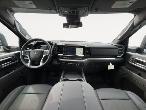 New 2026 Chevrolet Silverado 3500 LTZ w/ LTZ Plus Package image 13