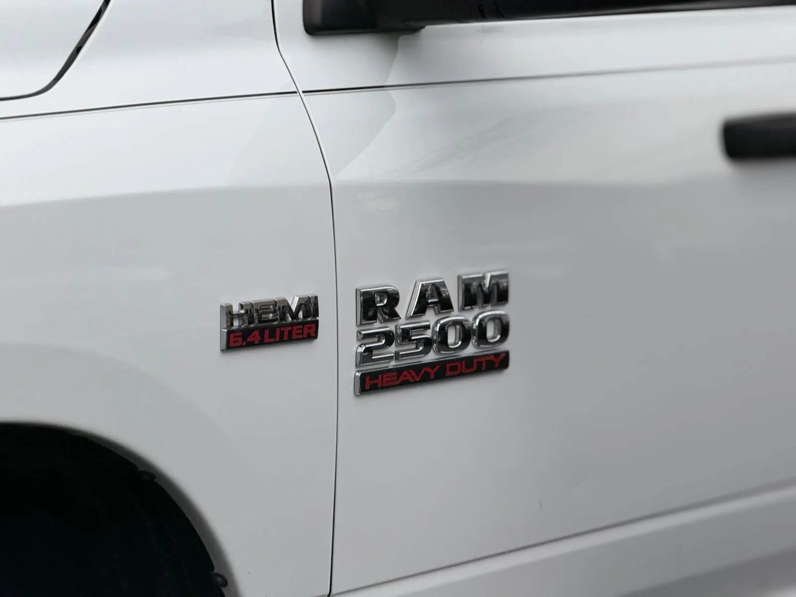 Used 2018 RAM 2500 Tradesman w/ Chrome Appearance Group AWD/4WD image 26
