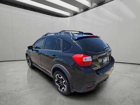 Used 2016 Subaru Crosstrek 2.0i Limited AWD/4WD image 3