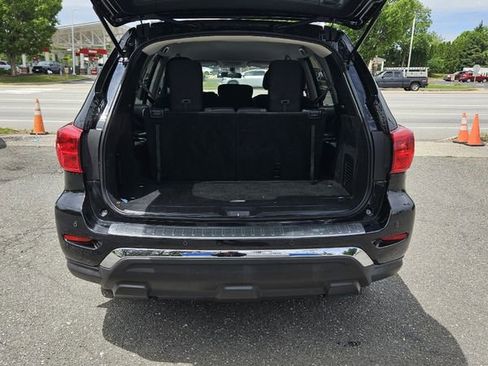 Used 2020 Nissan Pathfinder S AWD/4WD image 24