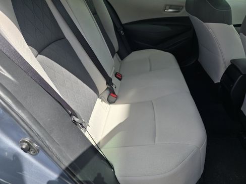 Used 2020 Toyota Corolla LE image 9