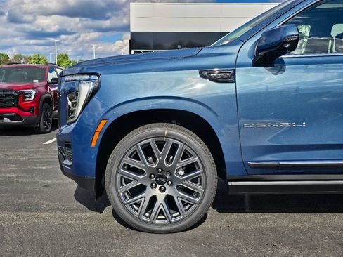 New 2026 GMC Yukon XL Denali Ultimate AWD/4WD image 37
