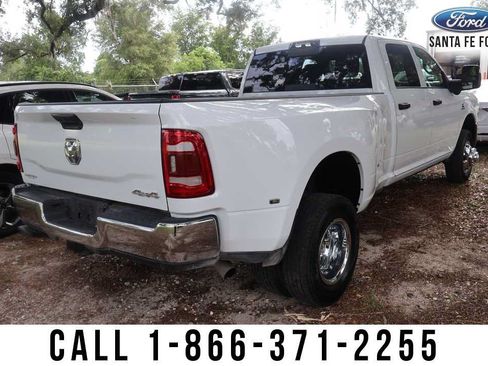 Used 2024 RAM 3500 Tradesman w/ Towing Technology Group AWD/4WD image 4