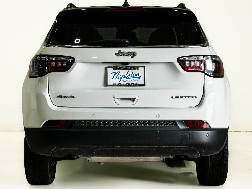 Used 2025 Jeep Compass Limited AWD/4WD image 7