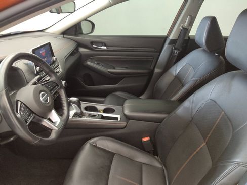 Used 2021 Nissan Altima 2.5 SR w/ SR Premium Package FWD image 17