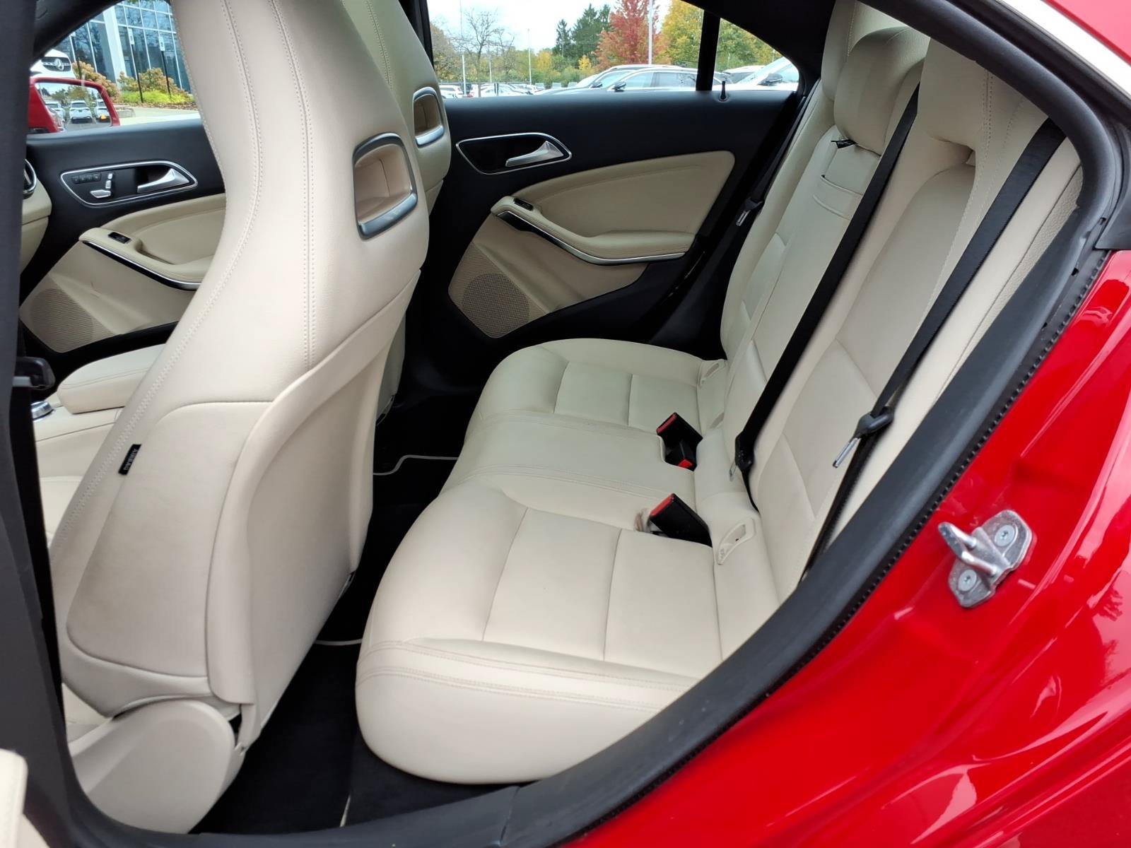 Used 2019 Mercedes-Benz CLA 250 4MATIC image 13