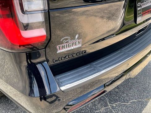 Certified 2023 Ford Expedition Limited RWD image 8