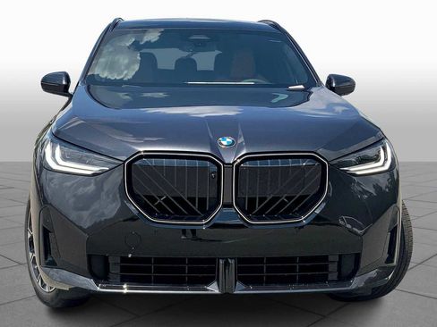 Used 2025 BMW X3 xDrive30i w/ Premium Package image 3