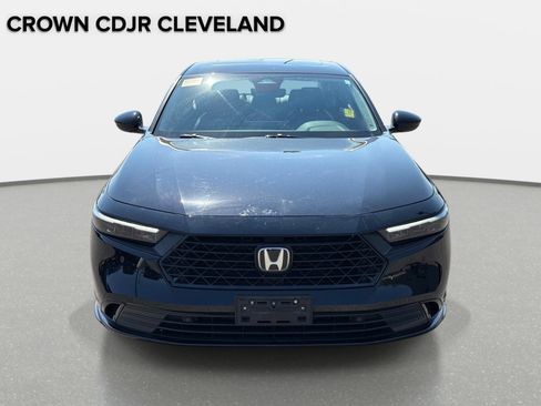 Used 2025 Honda Accord EX-L image 10