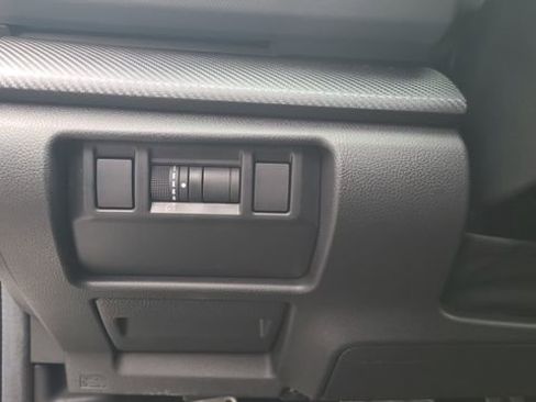 Certified 2025 Subaru Crosstrek 2.5i Sport AWD/4WD image 15