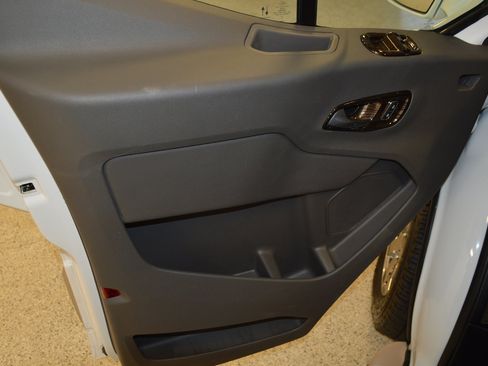 New 2026 Ford Transit 150 Low Roof w/ Exterior Upgrade Package RWD image 20