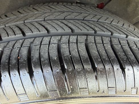 Used 2024 Chevrolet Equinox RS w/ LPO, Floor Liner Package image 34