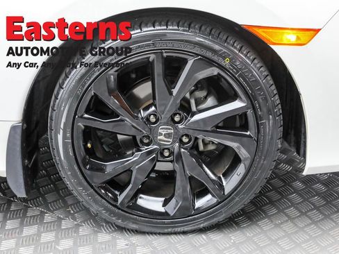 Used 2020 Honda Civic Sport image 28