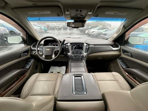 Used 2017 Chevrolet Suburban Premier image 35