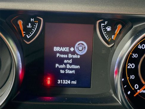 Used 2022 Jeep Wrangler Sport AWD/4WD image 6