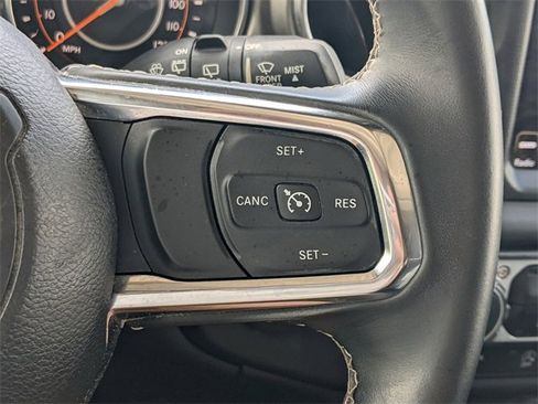 Certified 2018 Jeep Wrangler Unlimited Sahara image 19