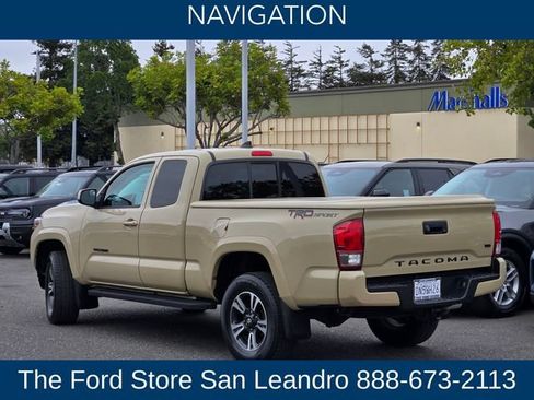 Used 2016 Toyota Tacoma TRD Sport w/ Towing Package RWD image 8