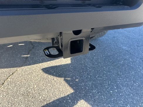 Used 2024 Toyota Tacoma TRD Off-Road image 29