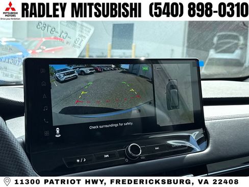 New 2026 Mitsubishi Outlander SEL image 9