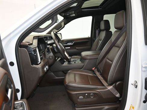Used 2024 GMC Sierra 1500 Denali w/ Denali Reserve Package AWD/4WD image 36