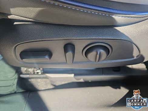 Used 2025 Buick Encore GX Sport Touring w/ Advanced Technology Package AWD/4WD image 18