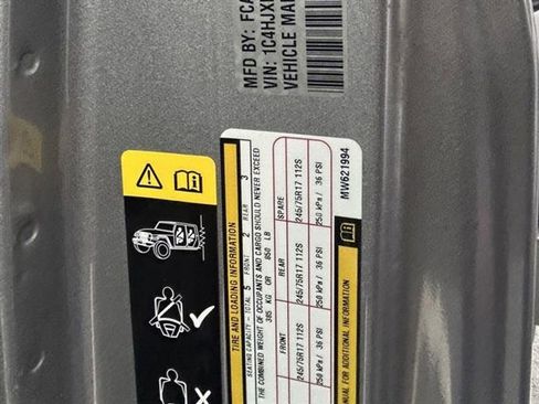 Used 2021 Jeep Wrangler Unlimited Sport image 28