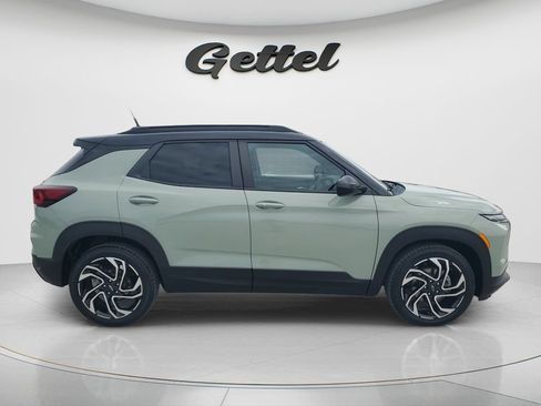 Used 2024 Chevrolet TrailBlazer RS w/ Driver Confidence Package FWD image 4
