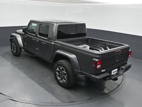 New 2026 Jeep Gladiator Sport AWD/4WD image 33