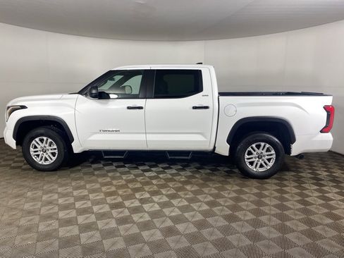 Used 2025 Toyota Tundra SR5 image 4