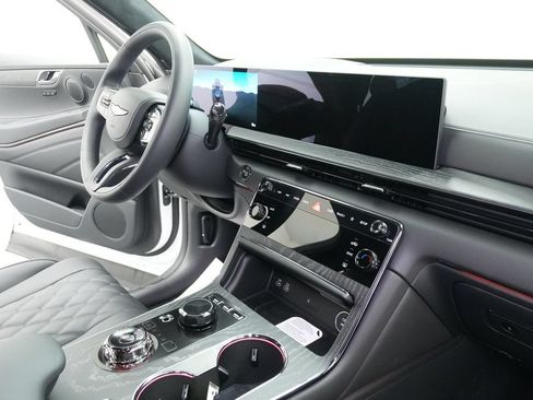 New 2026 Genesis GV80 3.5T Prestige AWD/4WD image 32