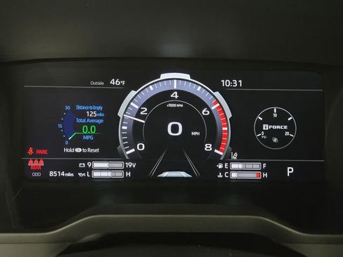 Used 2025 Toyota Tundra Limited image 21