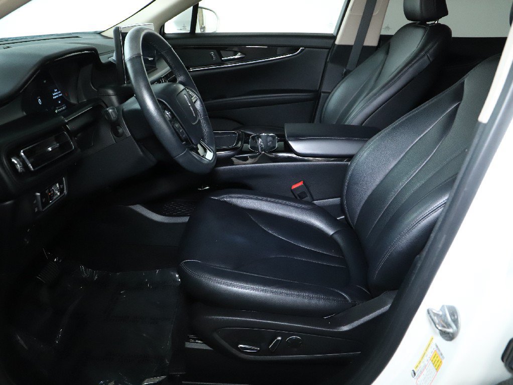 Used 2022 Lincoln Nautilus FWD image 19