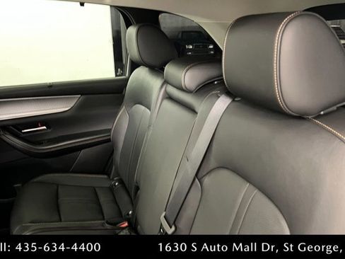 Certified 2025 MAZDA CX-70 Plug-In Hybrid w/ Premium Pkg image 20