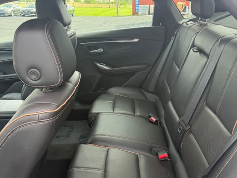 Used 2019 Chevrolet Impala Premier FWD image 15