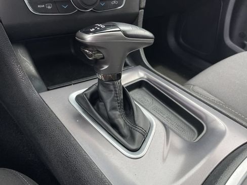 Used 2022 Dodge Charger SXT RWD image 20