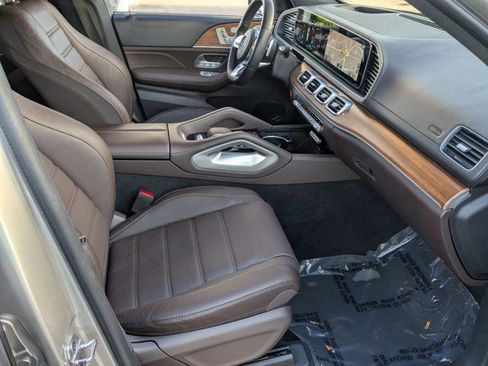 Certified 2022 Mercedes-Benz GLS 450 4MATIC image 22