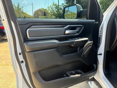 Used 2019 RAM 1500 Big Horn AWD/4WD image 22