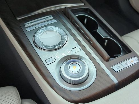 Used 2021 Genesis G80 2.5T w/ Prestige Package image 12