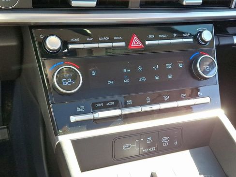 Used 2024 Hyundai Santa Fe XRT image 18