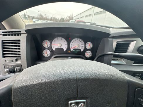 Used 2008 Dodge Ram 1500 Truck SLT image 12